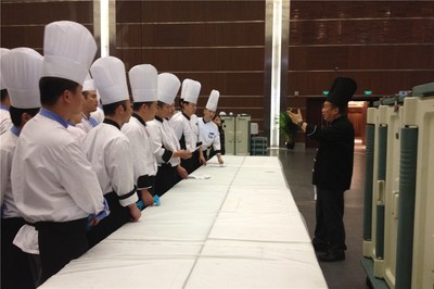 北辰集團(tuán)陳寶明 以匠心打造北京餐飲服務(wù)藝術(shù) 展現(xiàn)中國(guó)會(huì)展服務(wù)風(fēng)采